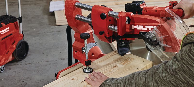 SM 60-22 Акумуляторна торцювальна пила Двостороння ковзна торцювальна пилка з можливістю поперечного різання до 100x355 мм (платформа батарей Nuron) Застосування 1