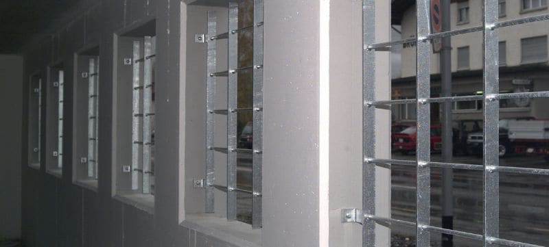 HRD-K Пластиковый анкер-шуруп Пластиковый анкер без манжеты с предварительно установленным шурупом (углеродистая сталь, шестигранная головка) для креплений в бетоне и кирпичной кладке Применения 1
