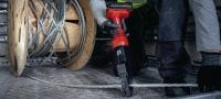 NCT 45 S-22 Акумуляторний інструмент для різання сталеалюмінієвих кабелів і тросів Акумуляторний гідравлічний інструмент, що працює за типом гільйотини, зі збільшеною потужністю для різання сталеалюмінієвих кабелів та тросів (платформа батарей Nuron) Застосування 1